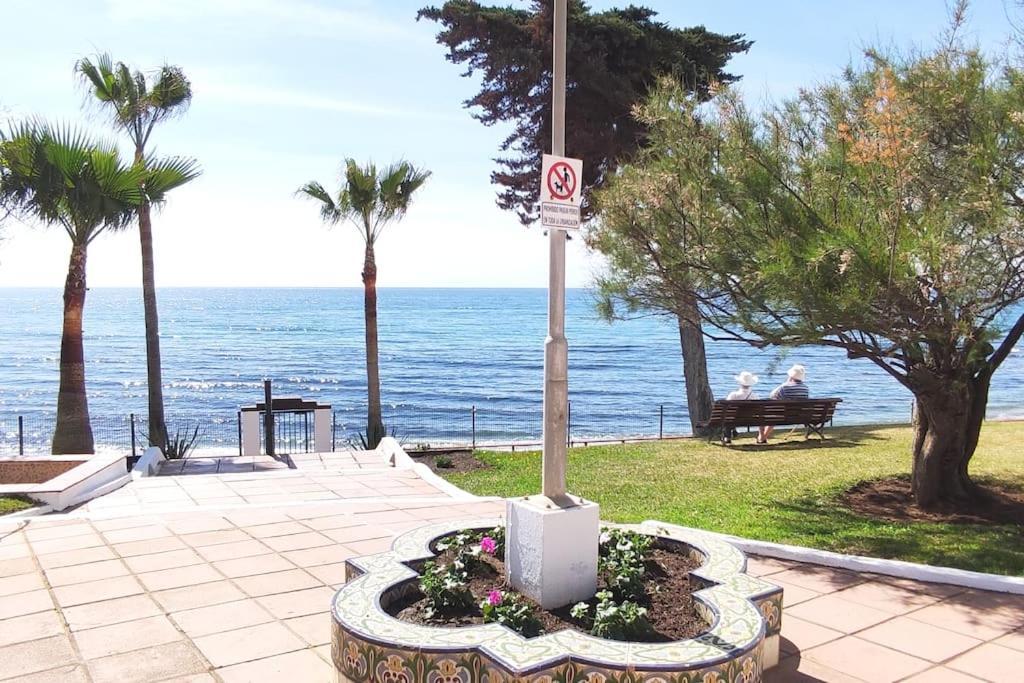 Algaida Beachfront - Seaview Studio Costa Del Sol Daire Sitio de Calahonda Dış mekan fotoğraf
