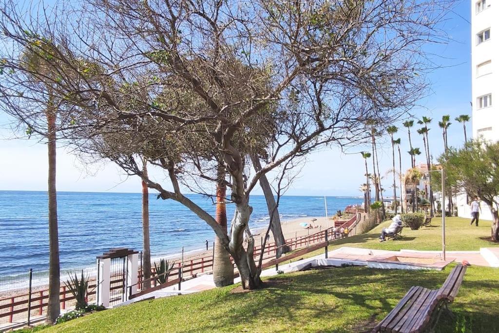 Algaida Beachfront - Seaview Studio Costa Del Sol Daire Sitio de Calahonda Dış mekan fotoğraf